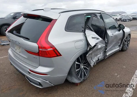 2023 Volvo Xc60 B5 Plus Dark Theme из США, поврежденный, VIN YV4L12DW4P1312425